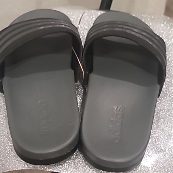 Adidas Adilette Comfort Slide Sandal,- Core Black/Grey Six